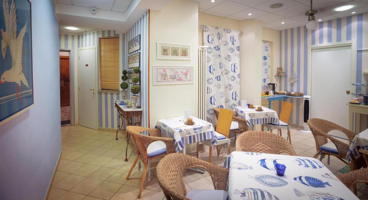 Locanda Kon Tiki 알라시오 외부 사진